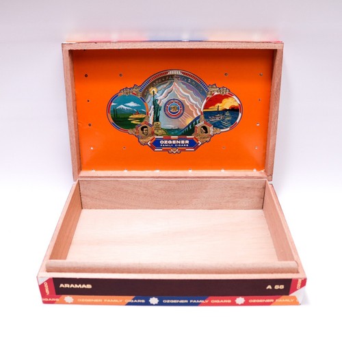 "Scatola sigari legno vuoto famiglia Ozgener Aramas A 55 9,5"" x 6,5"" x 2" - Foto 4 di 10