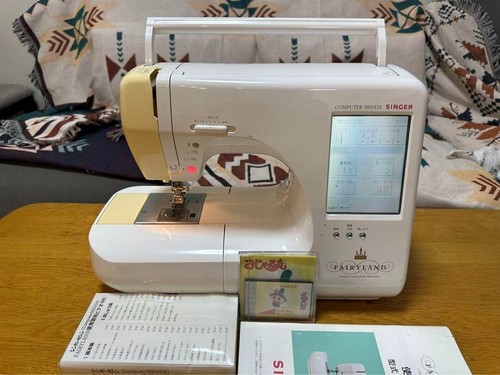 Singer Computerized Sewing Machine Fairyland 9800Dx Includes embroidery function - Picture 3 of 7