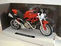 Ducati Monster 1100 Rot 2010 Spiegel Sind Beigepackt !! Newray 1:12