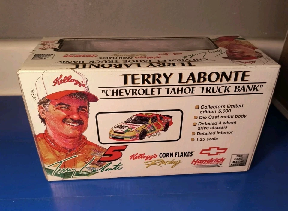 NEW Terry Labonte 1996 Chevrolet Tahoe Truck Kellogs 1:25 NASCAR Diecast BANK - Image 4 of 4
