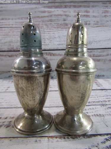 Vintage Reed & Barton The Pilgrim Glass Lined Sterling Silver Salt Pepper Shaker