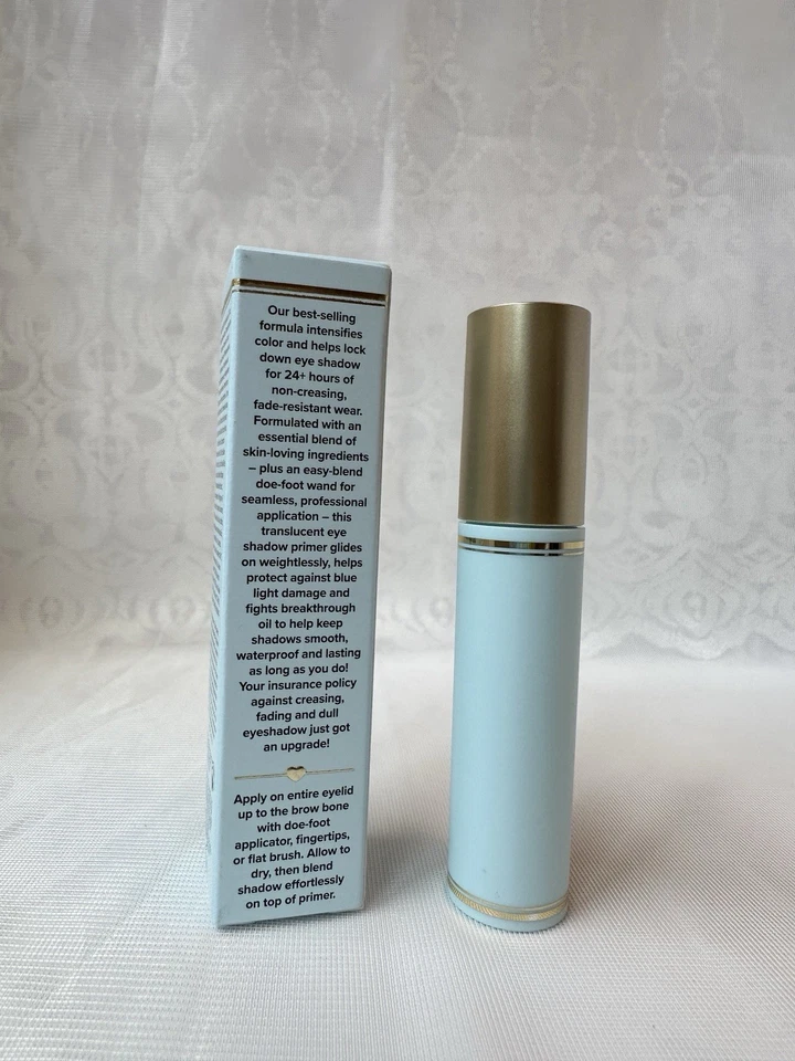 Imprimación de sombras de ojos Too Faced Shadow Insurance 24 horas, tamaño completo 0,2 oz/6 ml Foto 2 de 3