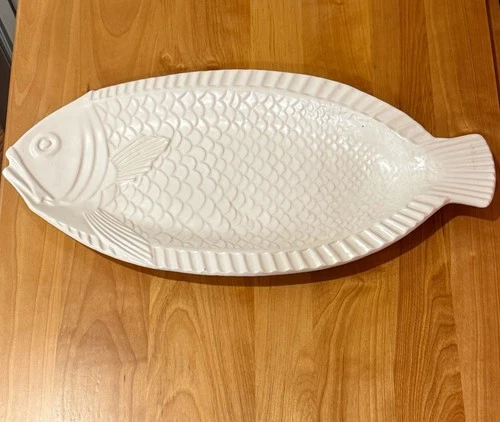 VTG McCoy White Ceramic Glazed Fish Serving Platter Oven Proof 9375 USA 1970s