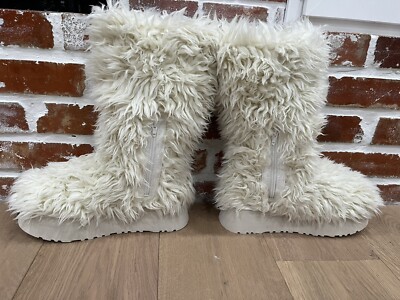 UGG FLUFF MOMMA SUGAR WHITE FAUX FUR BOOTS US 9 / EU 40/ UK 7 | eBay