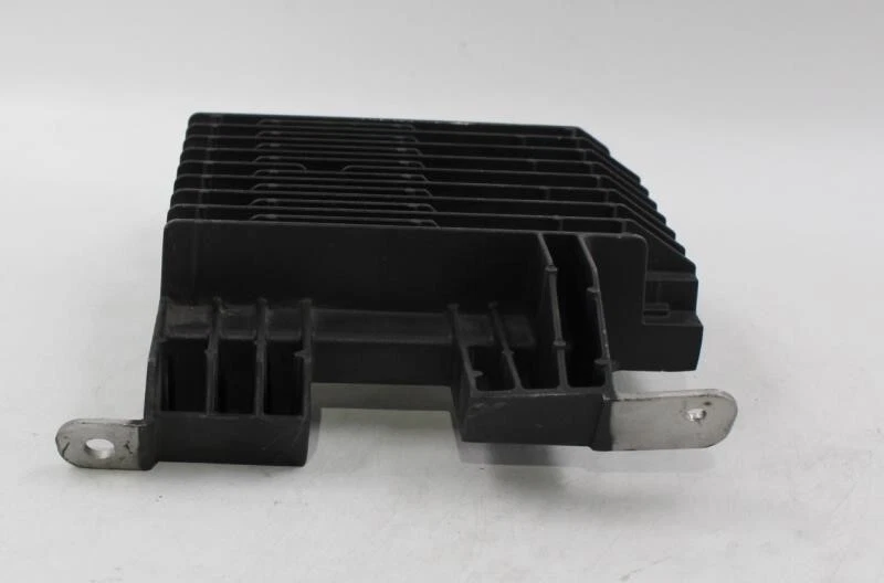 Audio Equipment Radio Fits 2021 HONDA PILOT OEM #17641 - Image 2 of 4