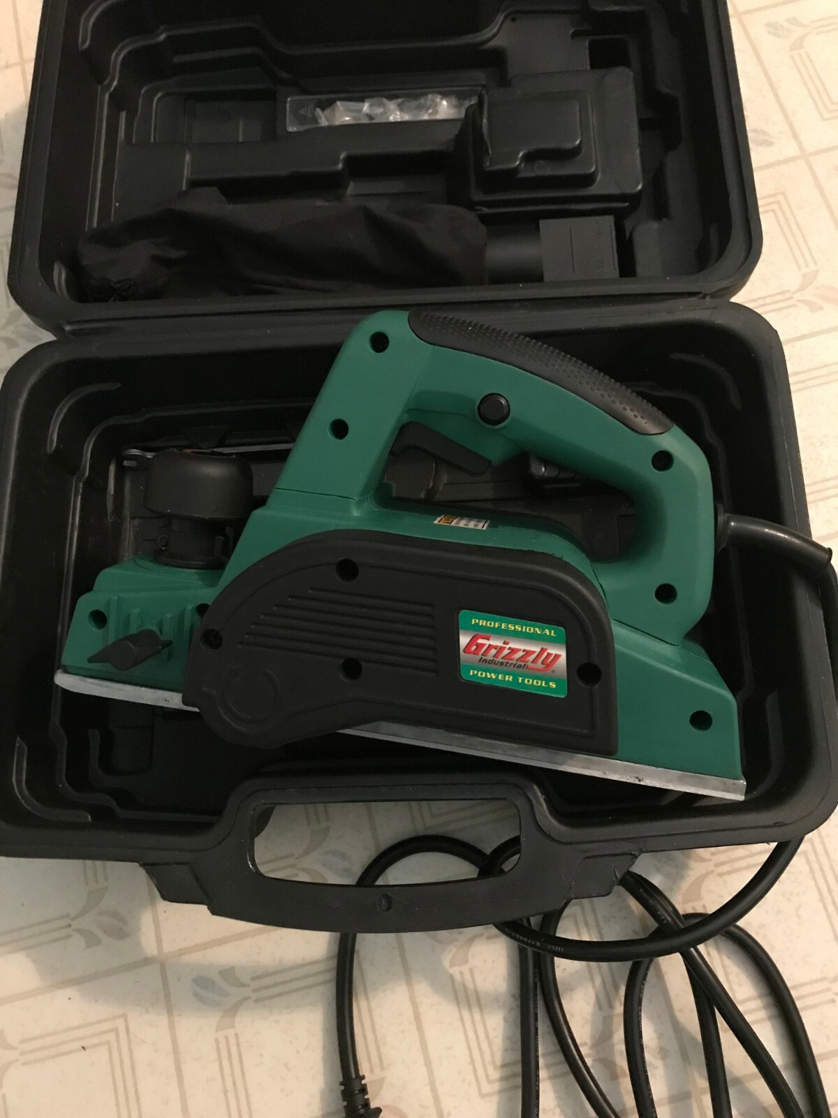 Grizzly Planer for sale compared to CraigsList Only 3 left at 65