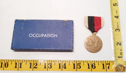 De colección Segunda Guerra Mundial Marina de los Estados Unidos Servicio de Ocupación Metal en Estuche Original como se ve - Imagen 5 de 6