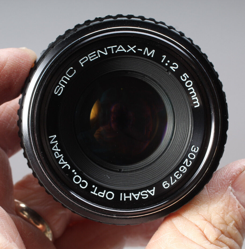 SMC PENTAX-M 50MM F/2.0 PENTAX K MOUNT W REAR CAP & FILTER CLEAN GLASS - Picture 5 of 5