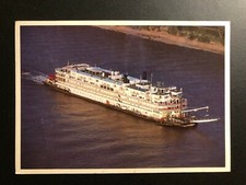 Vintage 1986 " MAGNIFICENT MISSISSIPPI QUEEN STEAMBOAT " Postcard Made in USA