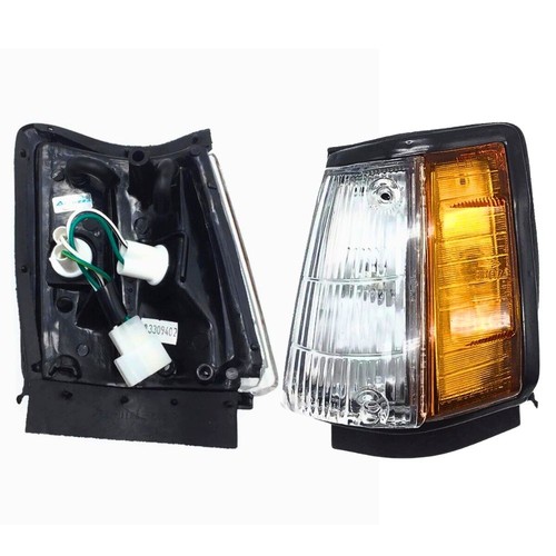 For Toyota Corolla 1983-1987 AE80 AE82 Corner Light Lamp Pair Turn Signal Lamp - Picture 2 of 8