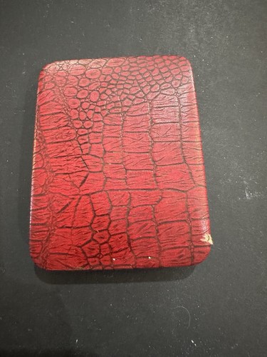 VINTAGE RED HARD MONEY CASE HINGED COIN HOLDER & BILLFOLD CLIP $ - Picture 5 of 8