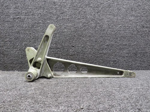 6565032-2 Cessna Citation 560XL Inboard Flap Bellcrank Assembly RH