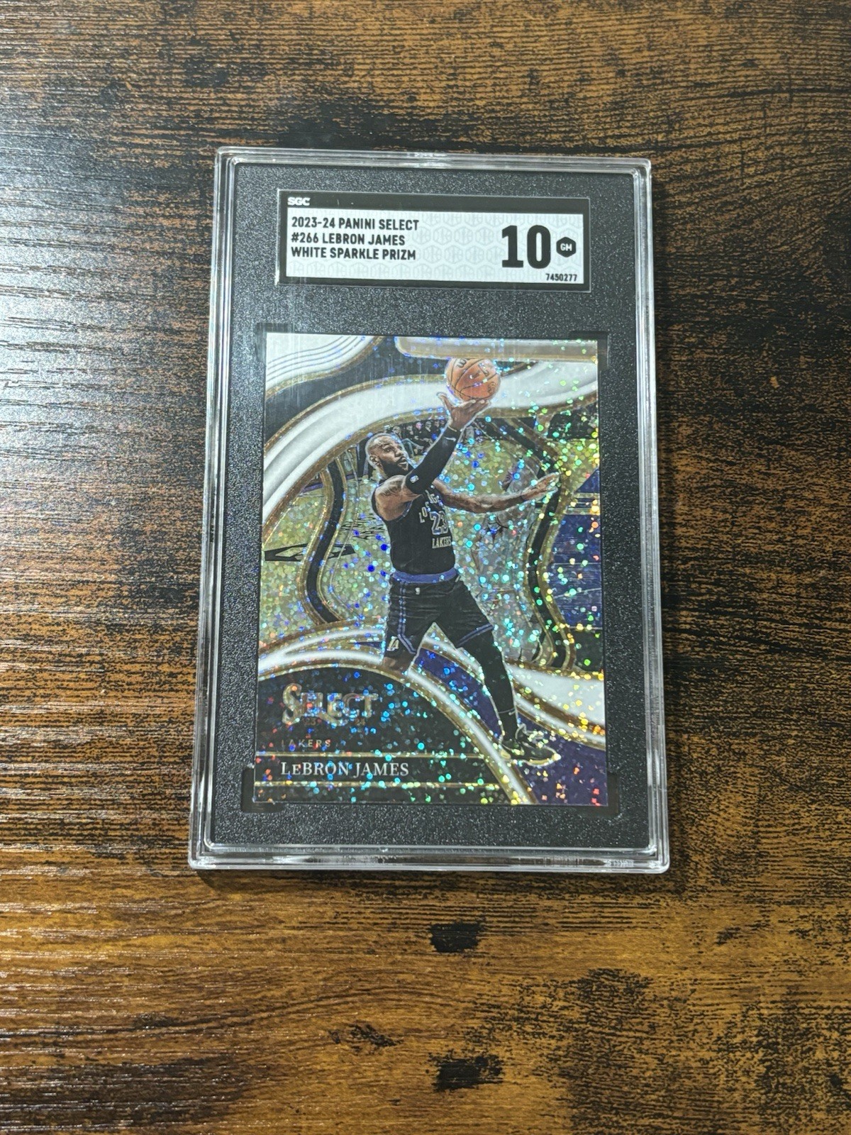 2023-24 Panini Select White Sparkle Prizm SSP #266 LeBron James Courtside SGC 10