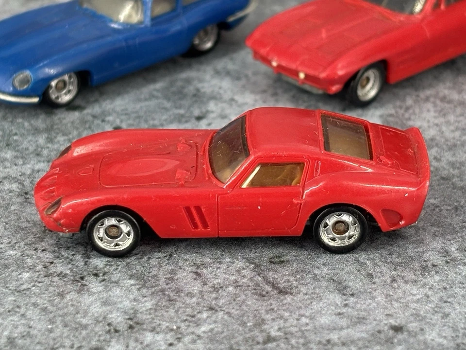 Lot of 3 Monogram Mini Exacts Jaguar & 2 Corvettes 1:87 Scale HO Vintage - Image 4 of 4
