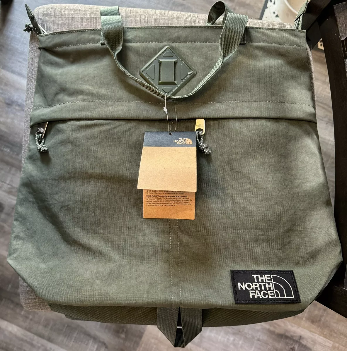 Tote pack north clearance face