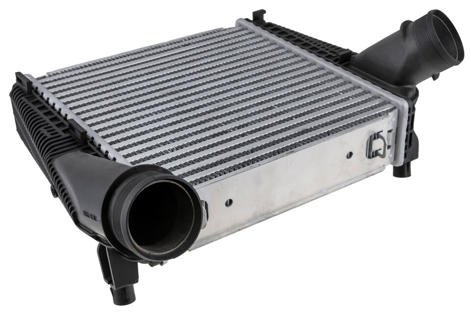 Radiateur air 971145803J Porsche Panamera : finie la perte de puissance moteur en accélération