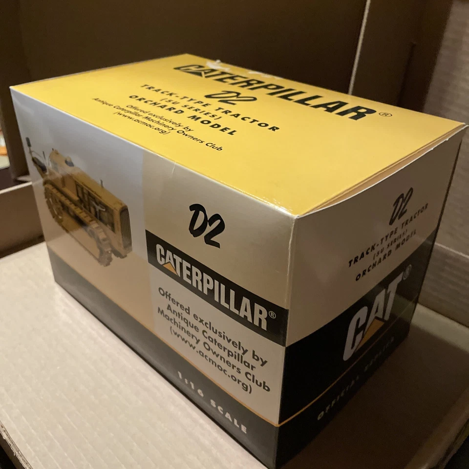 Spec Cast CAT Caterpillar D2 Orchard Model Tractor 5U W/ Tracks 1:16 Scale ACMOC - Image 3 of 4