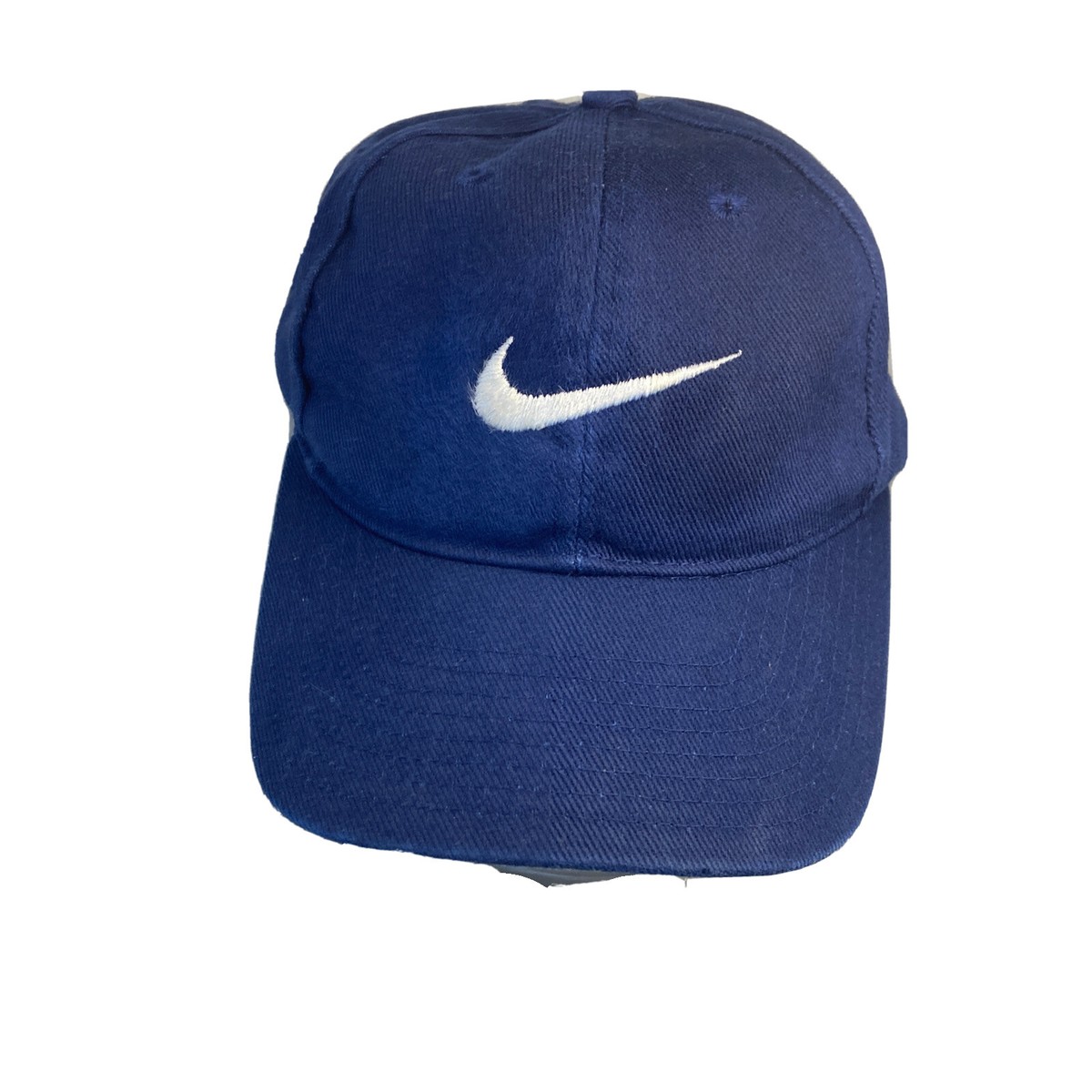 Blue Nike baseball cap snapback adjustable￼ white nike logo