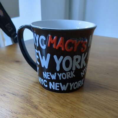 Tasse Macy's New York groß schwarz 3D geprägt Vintage 2003 neu andere