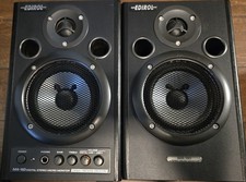 Two Roland Edirol MA-15D Digital Stereo Micro Monitor Speakers