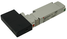 SMC VQC2A01N-5 Solenoid Valve 5 Port 24V DC 0.15-0.7 MPa