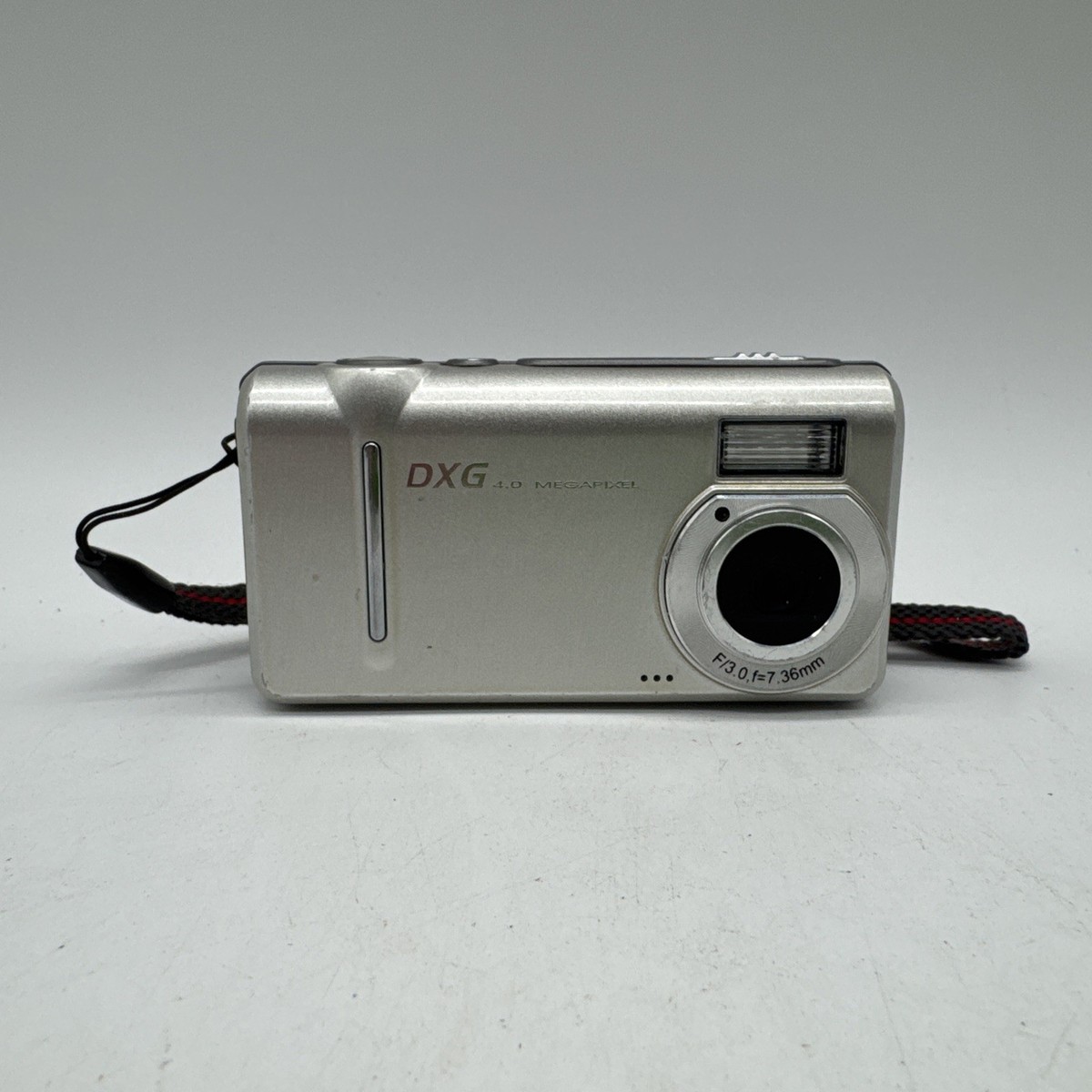 DXG-409 Digital Camera Camcorder 4.0 MP CCD 3X Optical / 4x