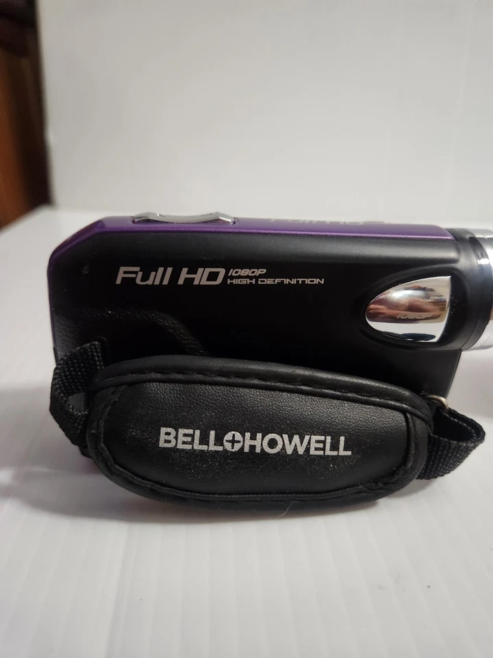 Bell Howell High Definition Dv30HD Touch Screen Camera/Camcorder - Image 3 of 4