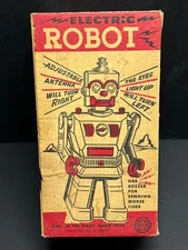 VINTAGE 1956 MARX ELECTRIC ROBOT WITH ORIGINAL BOX