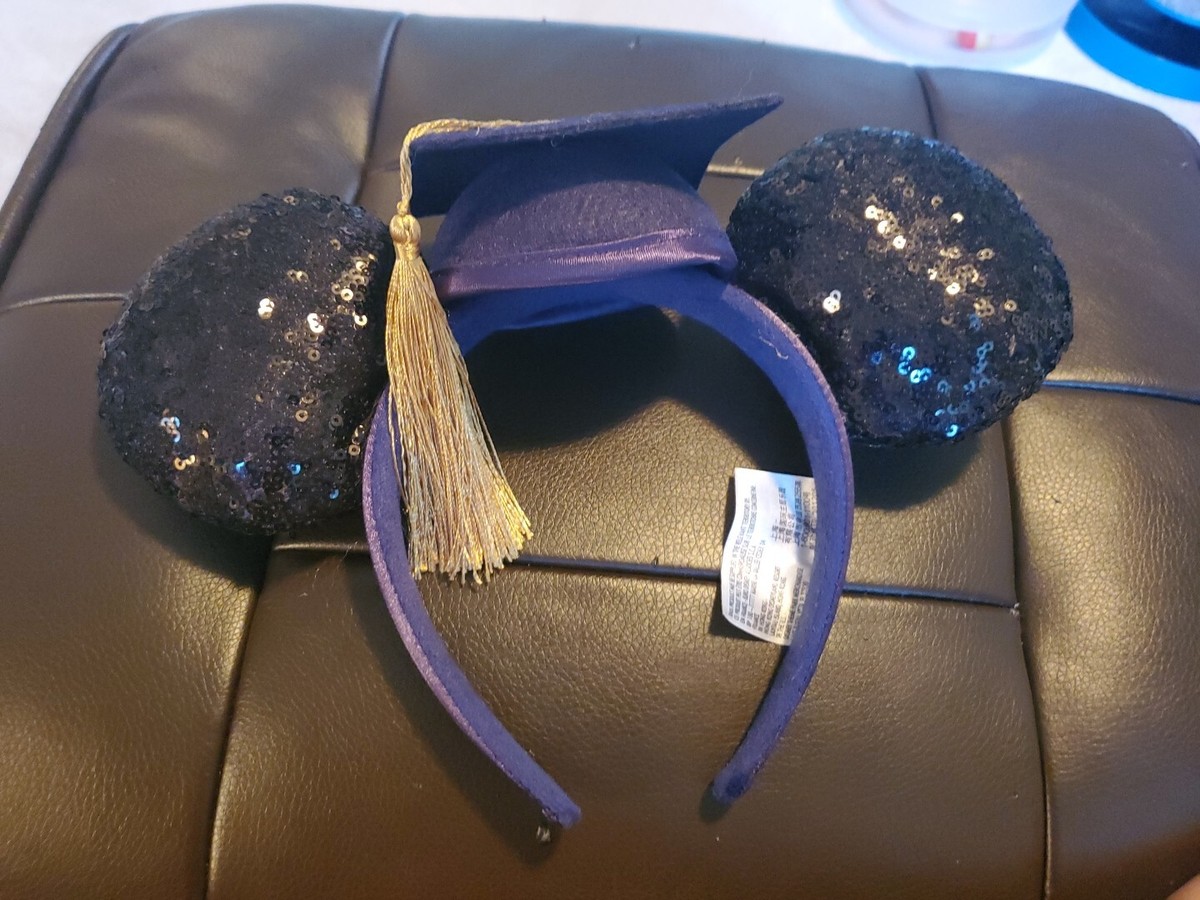 Disney Parks Class of 2018 Graduation Cap & Tassel Mickey  display picture 3