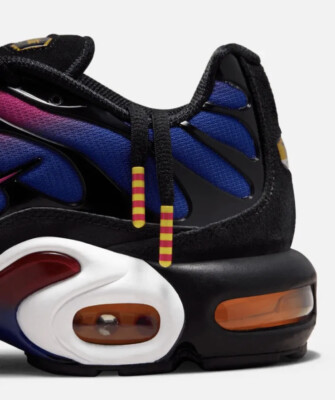 Size 10.5 - FC Barcelona x Patta x Nike Air Max Plus 'Culers Del