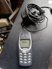 CELLULARE NOKIA 3310 FUNZIONANTE CON CARICABATTERIA