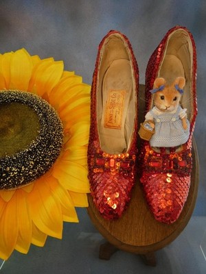 Dorothy Mouse from Wizard of Oz by Late Artist, R. John Wright (Artist Sample)