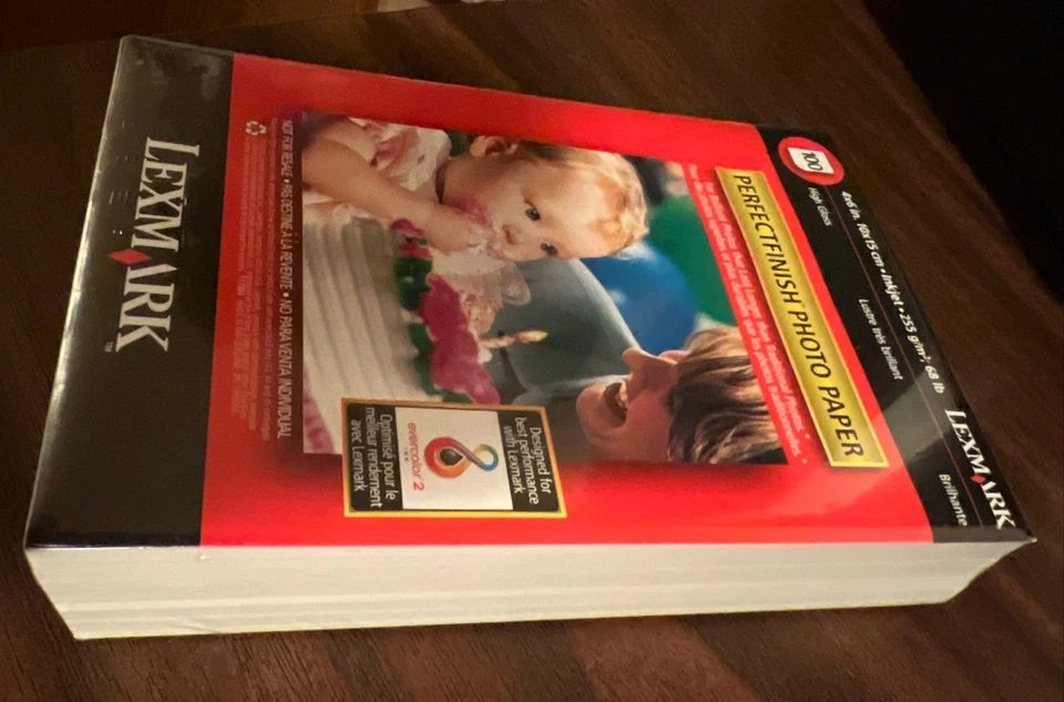Lexmark Photo Paper Glossy 4x6 in 100 Sheets Inkjet Printer Paper Sealed Box - Image 2 of 3