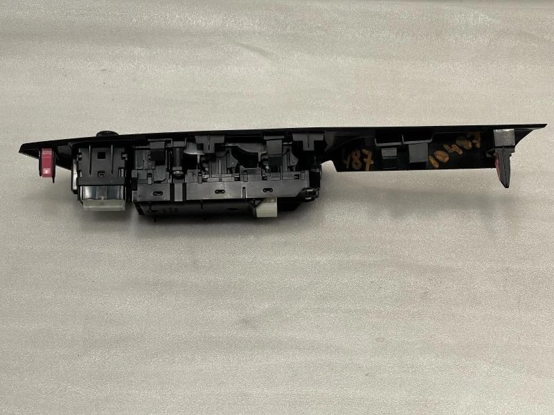 Toyota C-HR 2019 puerta izquierda ventana interruptor maestro negro TC: FC20 52 K 51646 Foto 3 de 4