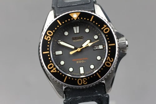 Vintage 1994 [Exc+5] Seiko 2A22-0170 200m Black Quartz 34mm Diver Watch JAPAN