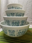 Pyrex Amish Butterprint Mixing Nesting Bowl Set 401 - 404
