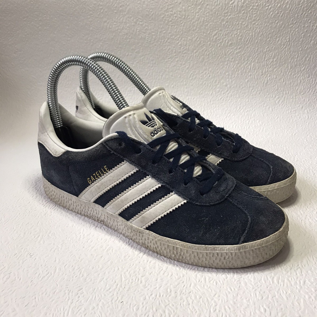 adidas gazelle silver green womens Gazelle Indoor Night Indigo White Suede Blue / 6.5 / M