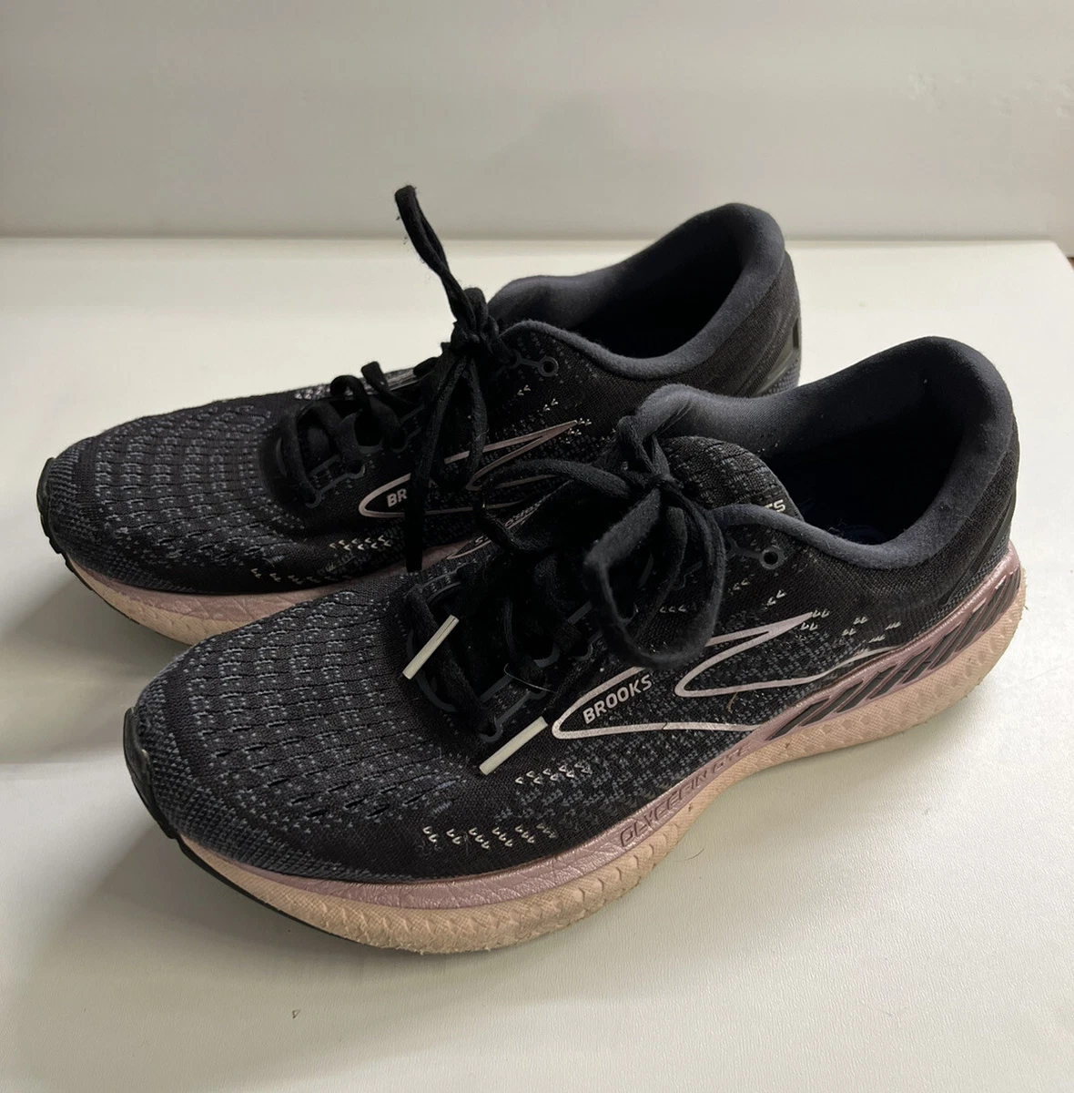 Brooks ombre shoes sales