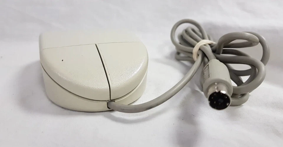 Vintage IBM 2 Button PS/2 Mouse Model 13H6690 Tested Works Well - Image 4 of 4