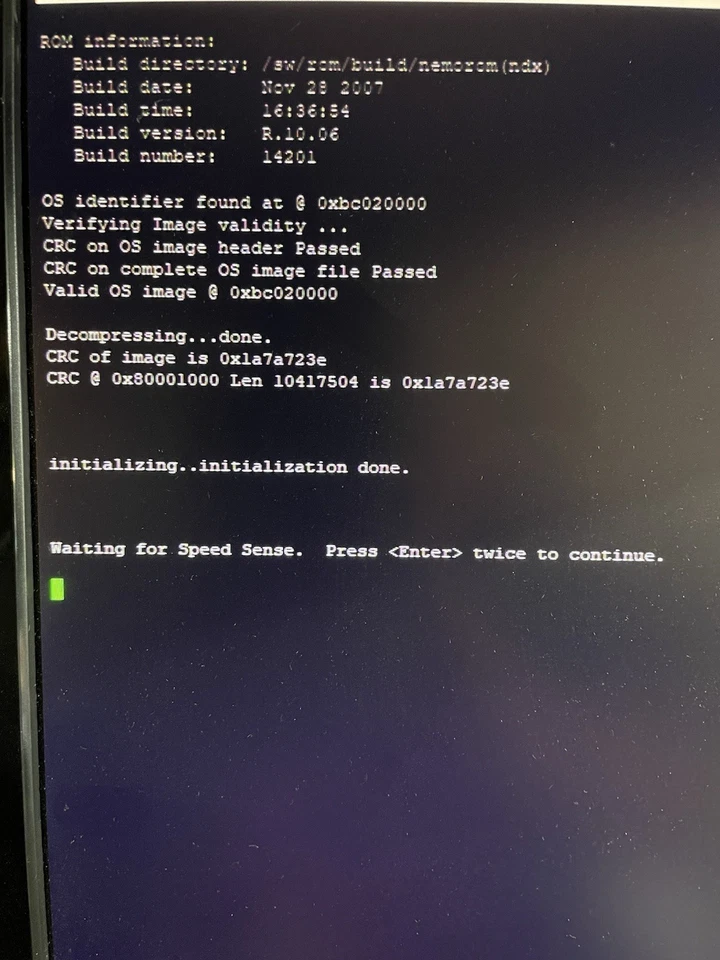 Interruptor HP ProCurve 2610-24 J9085A Foto 2 de 4