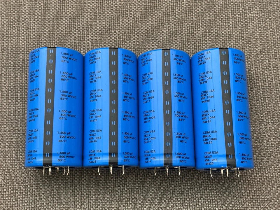Lote de 18 - Condensadores Electrolíticos de Aluminio - Snap In - Cornell Dubilier, EPCOS Foto 2 de 4