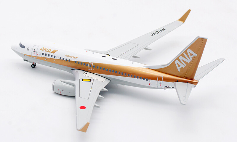 1:200 JC Wings ANA BOEING B737-700 Passenger Airplane Diecast