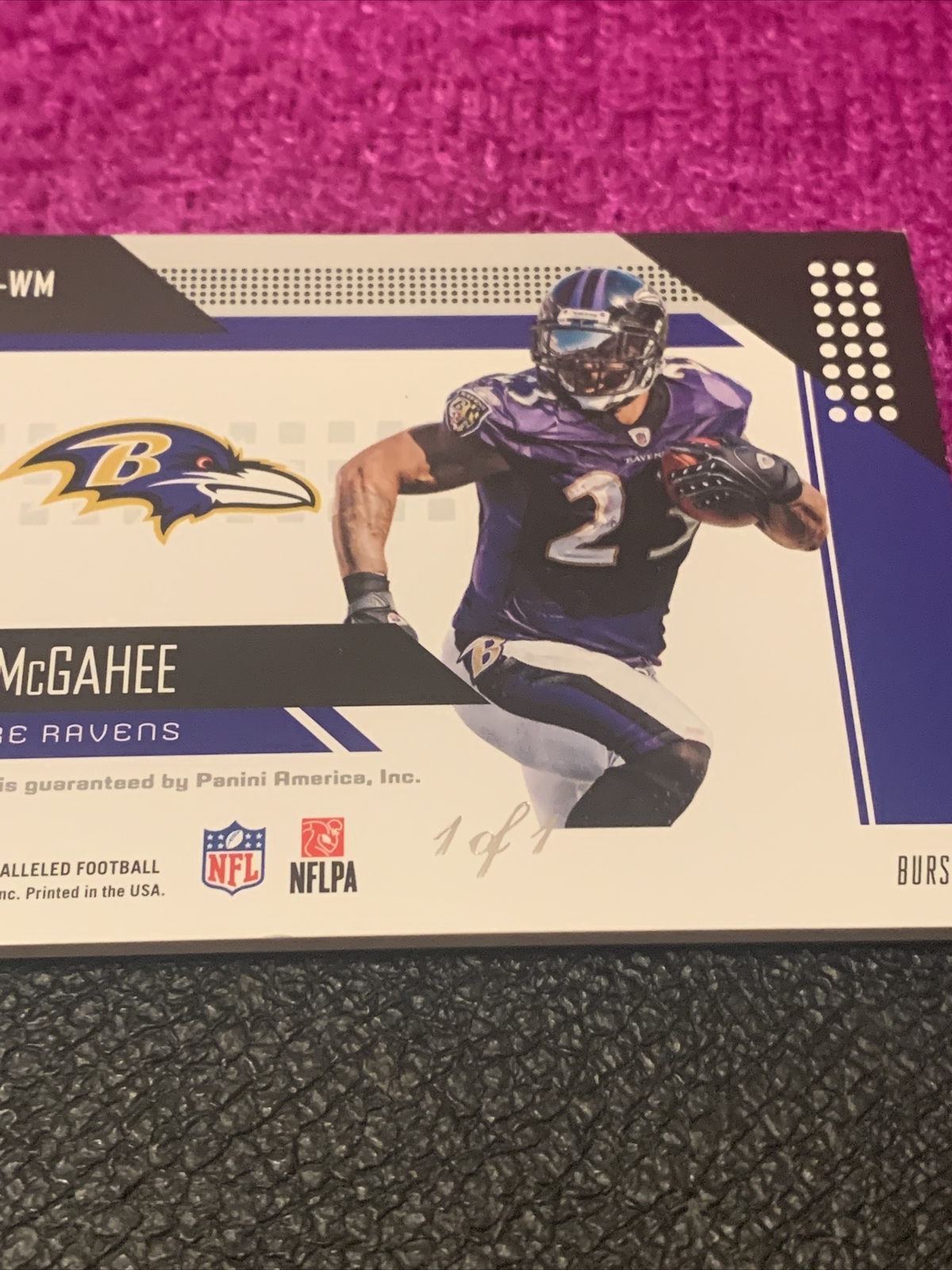 2018 PANINI UNPARALLELED FOOTBALL UNDENIABLE WILLIS MCGAHEE AUTO BURST SP# 1/1 view 6