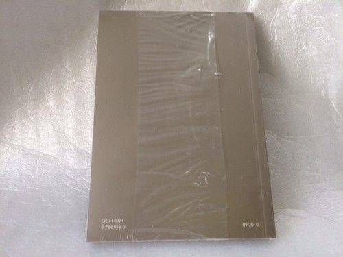 Jaeger Lecoultre Lady Reverso Instruction Manual 2010 Version ( Mint ) condition - Picture 2 of 4