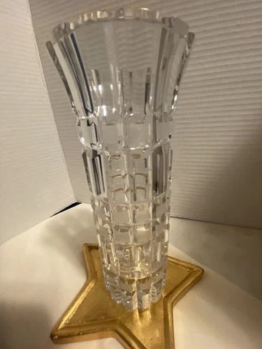 Absolutely Gorgeous Lead Crystal Heavy Cubic Pattern Glass Vase