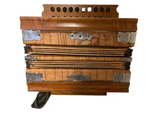 Vintage Cyclops Accordion Working Condition Needs Expert Tuning - Intact Bellows