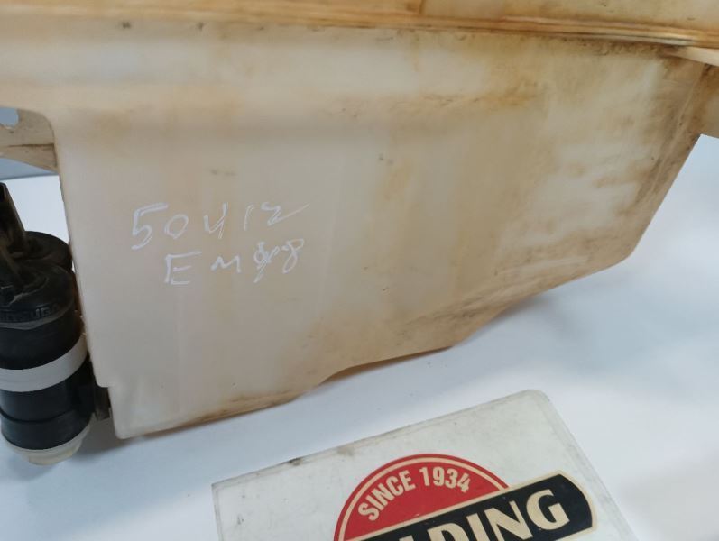 2013 Subaru Outback Windshield Washer Fluid Tank Bottle Pump Reservoir