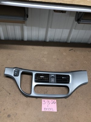 05-10 Honda Odyssey Dash Bezel AC Climate Control Panel Surround Center Vents