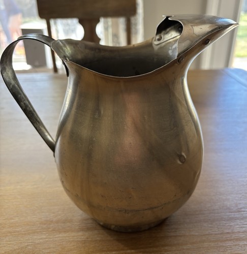 Vintage Pure Aluminum Made In USA Water Pitcher With Ice Catcher - Picture 1 of 8