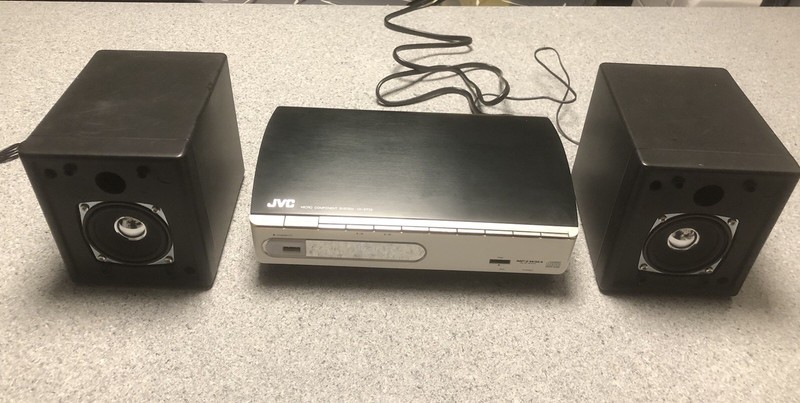 JVC Micro Component System UX-EP25 CD player Mp3  iPod USb AM/FM  “Works Tested“
